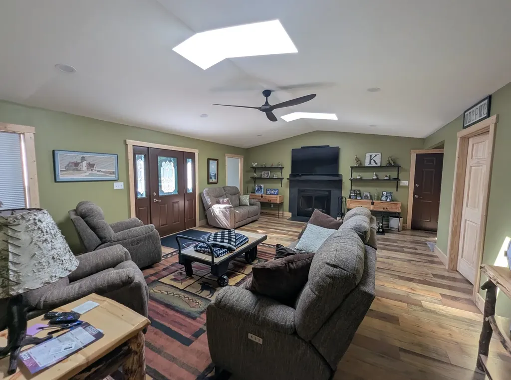 4275 E Michigan Avenue Sims Township MI 48703