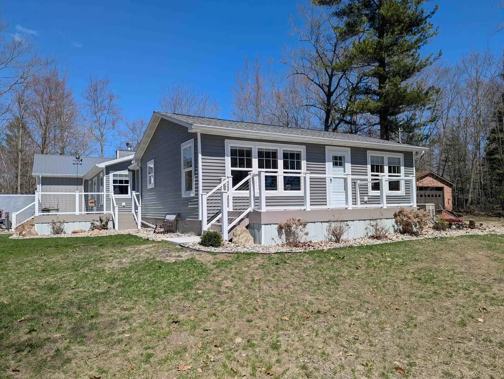 4275 E Michigan Avenue Sims Township MI 48703