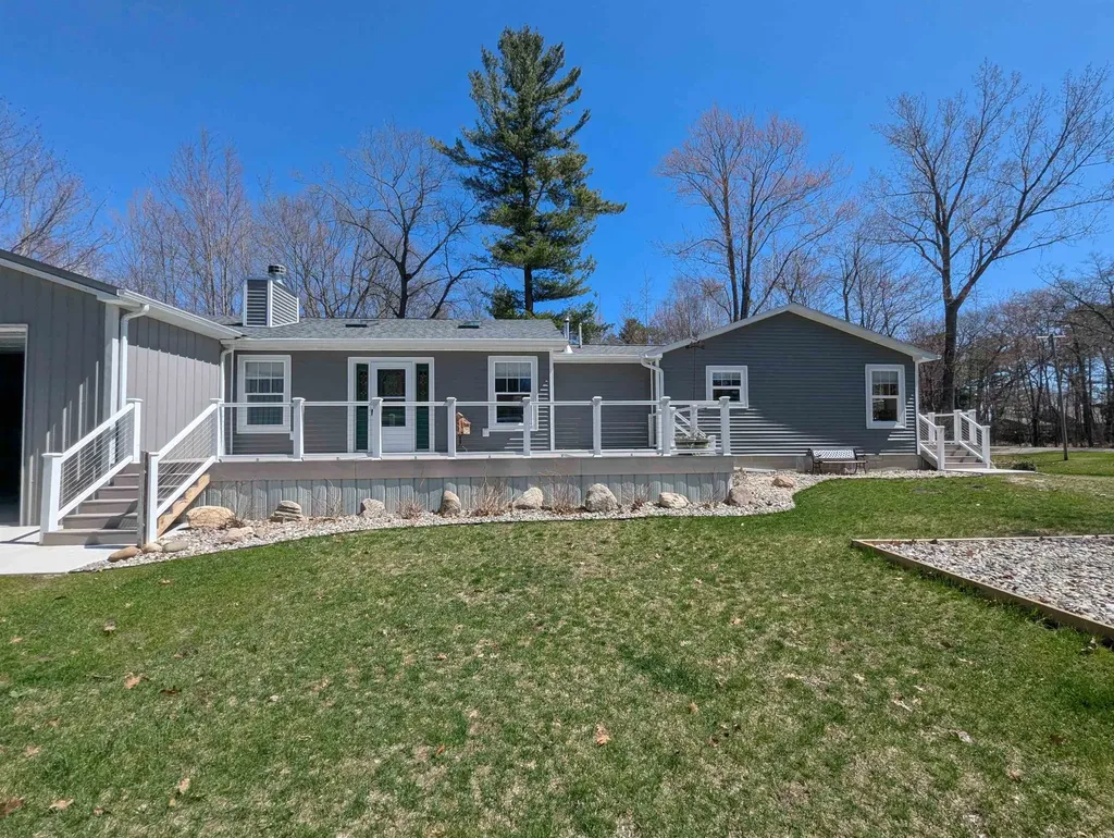 4275 E Michigan Avenue Sims Township MI 48703