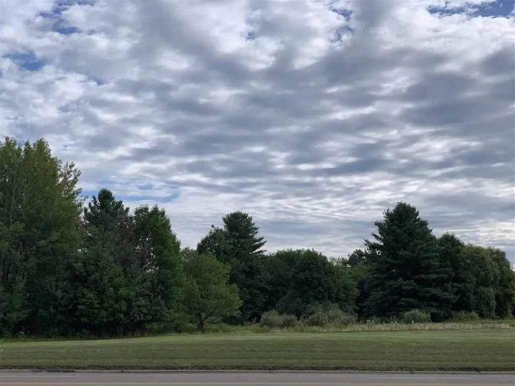 Xxx W Houghton Lake Drive Roscommon Township MI 48629