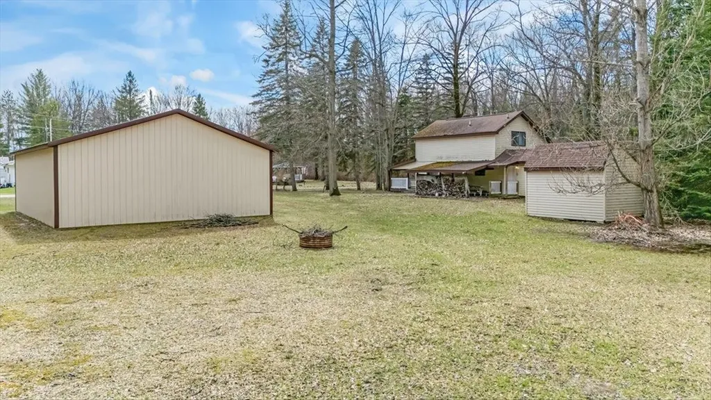 6992 Larry Street Plainfield Township MI 48739