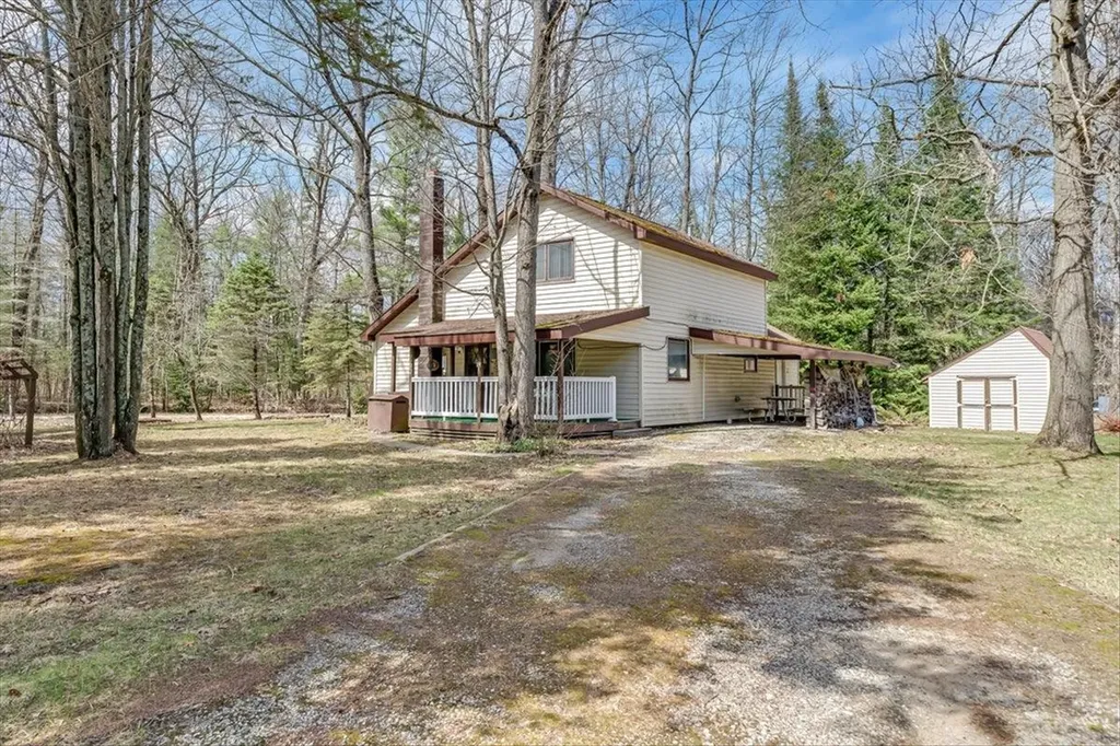 6992 Larry Street Plainfield Township MI 48739