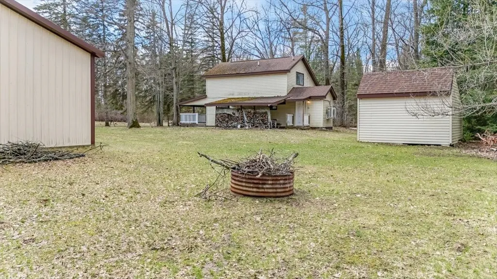 6992 Larry Street Plainfield Township MI 48739