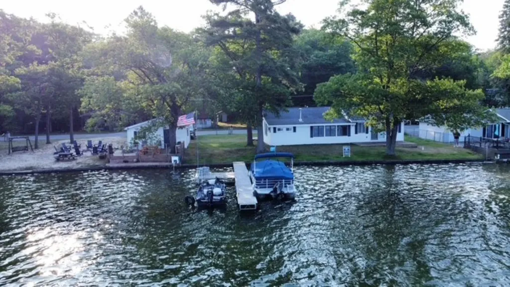 4432 E Cedar Lake Drive Greenbush Township MI 48738