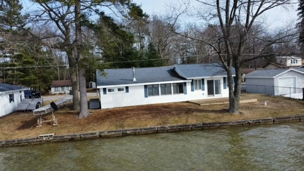 4432 E Cedar Lake Drive Greenbush Township MI 48738