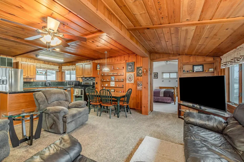 4432 E Cedar Lake Drive Greenbush Township MI 48738