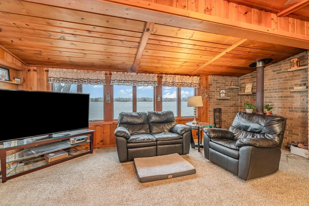4432 E Cedar Lake Drive Greenbush Township MI 48738