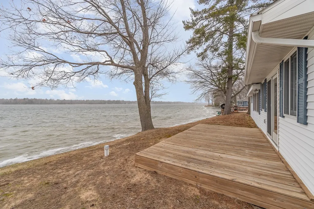 4432 E Cedar Lake Drive Greenbush Township MI 48738