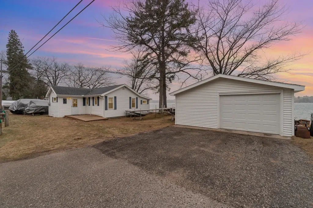 4432 E Cedar Lake Drive Greenbush Township MI 48738
