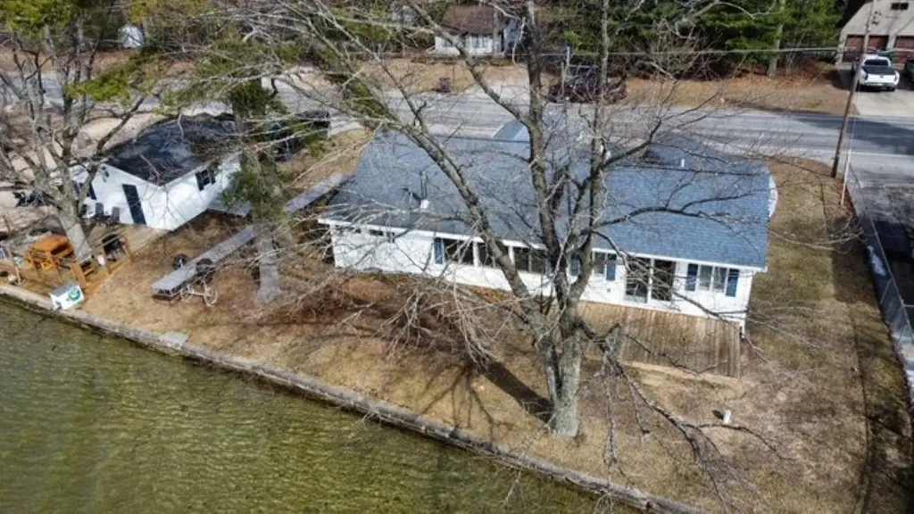 4432 E Cedar Lake Drive Greenbush Township MI 48738