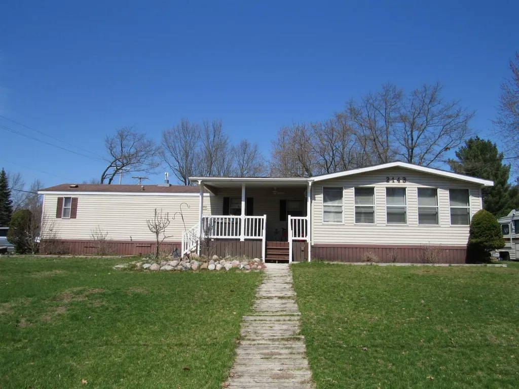 2143 Ruth Street Baldwin Township MI 48730