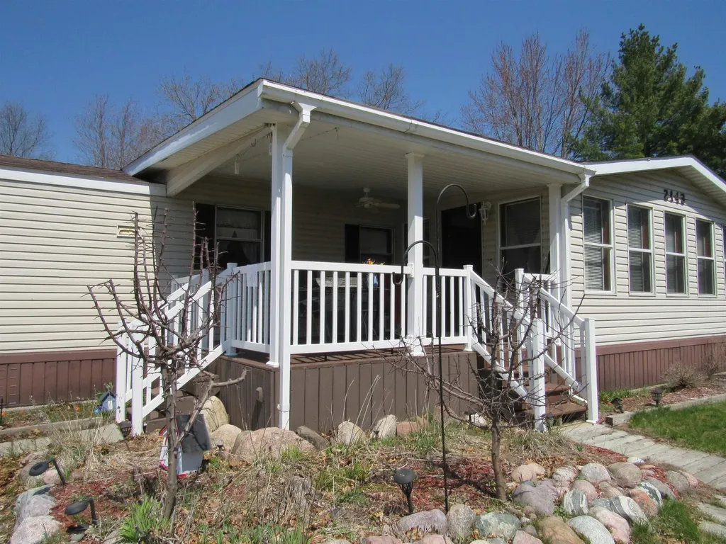 2143 Ruth Street Baldwin Township MI 48730