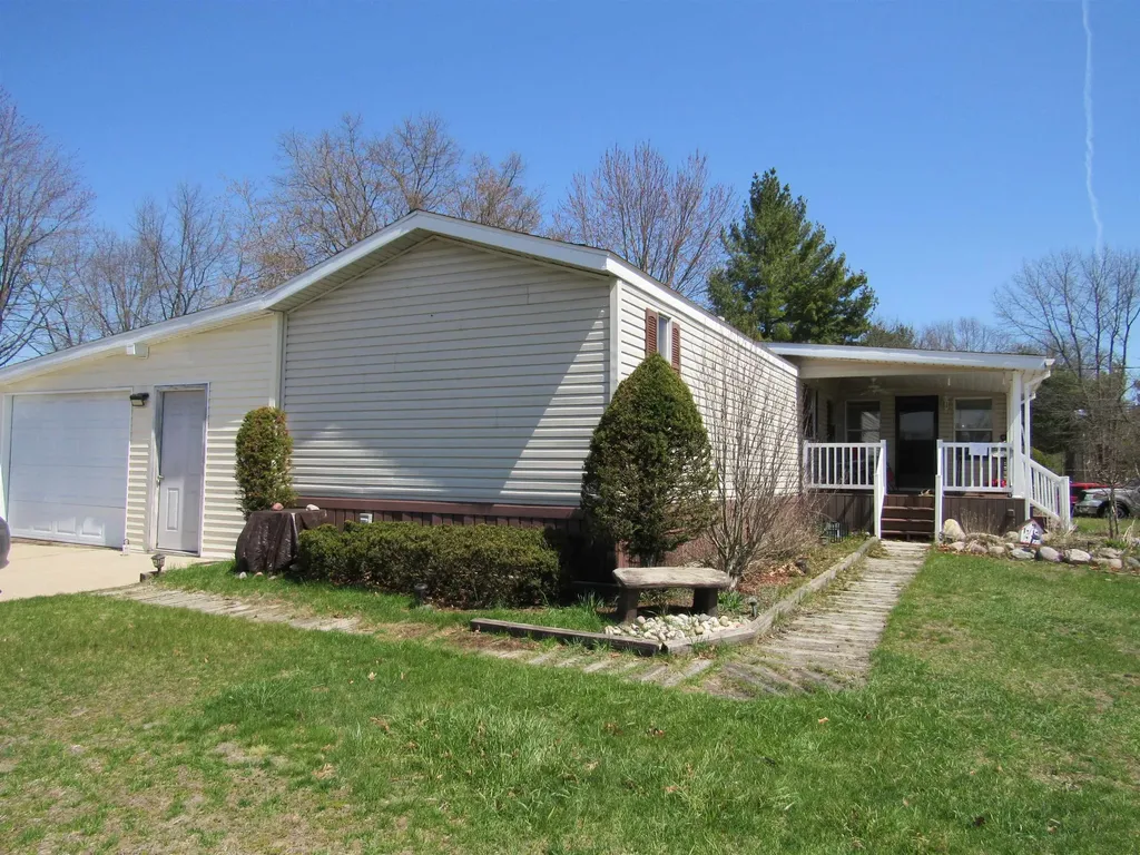 2143 Ruth Street Baldwin Township MI 48730