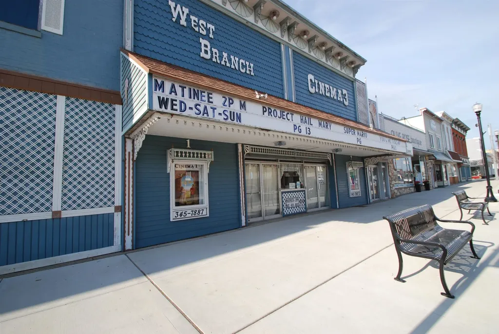 210 W Houghton Avenue West Branch Township MI 48661