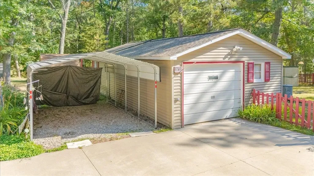 8200 Chain Lake Road Plainfield Township MI 48761