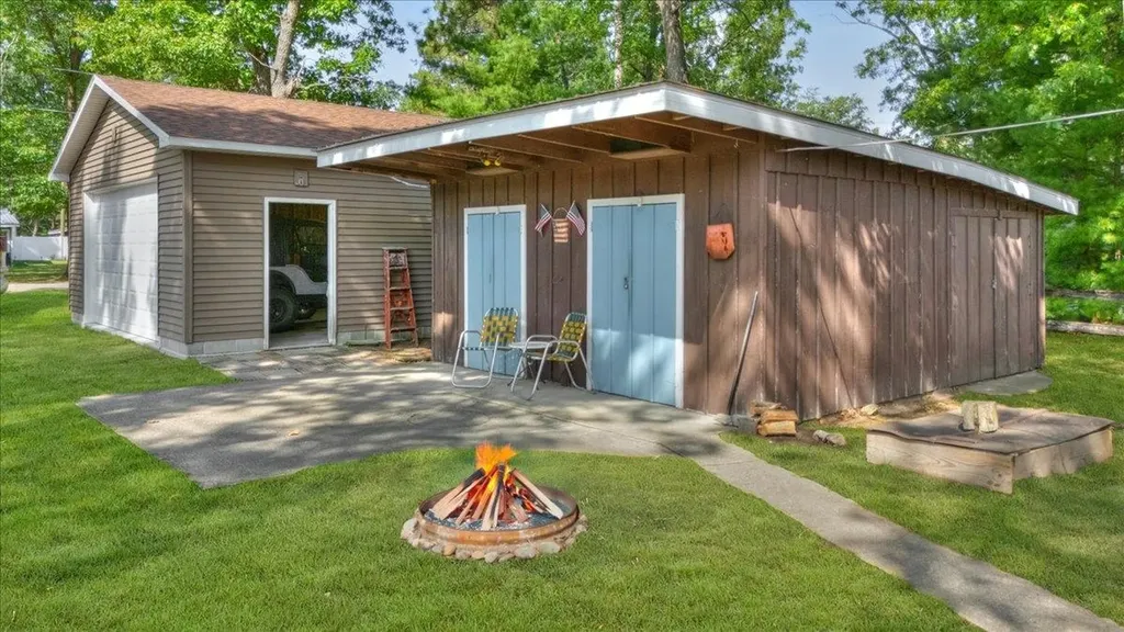 1333 N Sand Lake Road Grant Township MI 48748