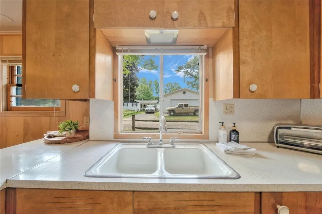 1333 N Sand Lake Road Grant Township MI 48748