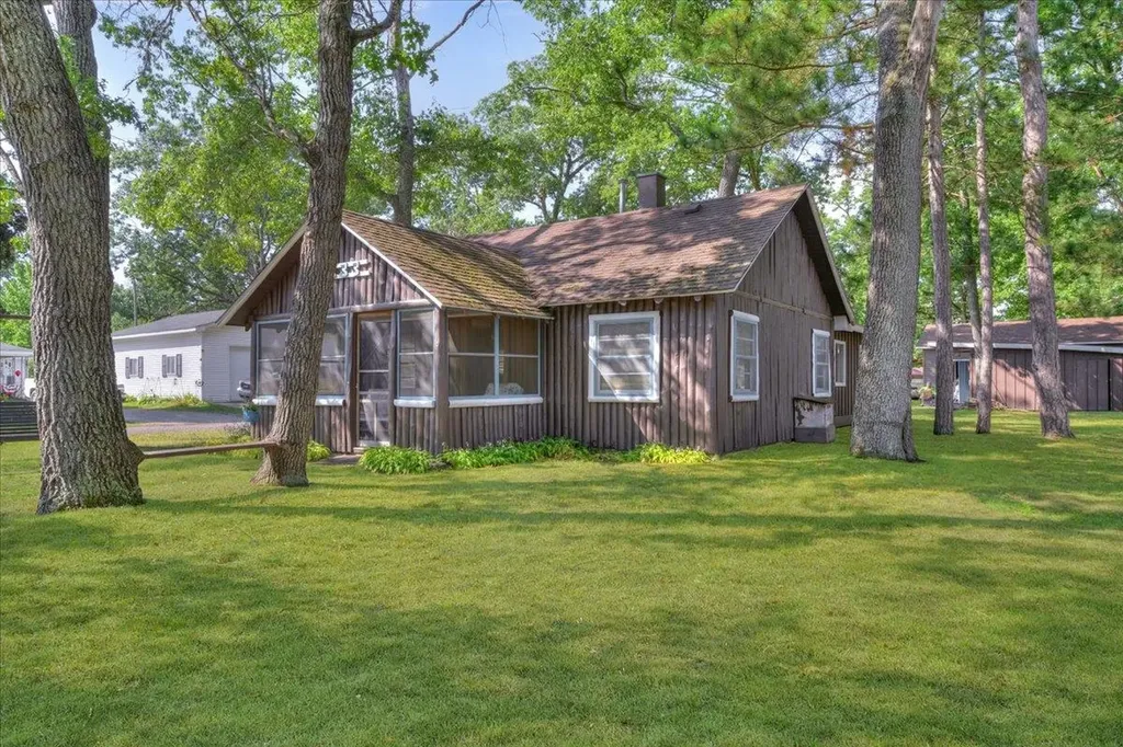 1333 N Sand Lake Road Grant Township MI 48748