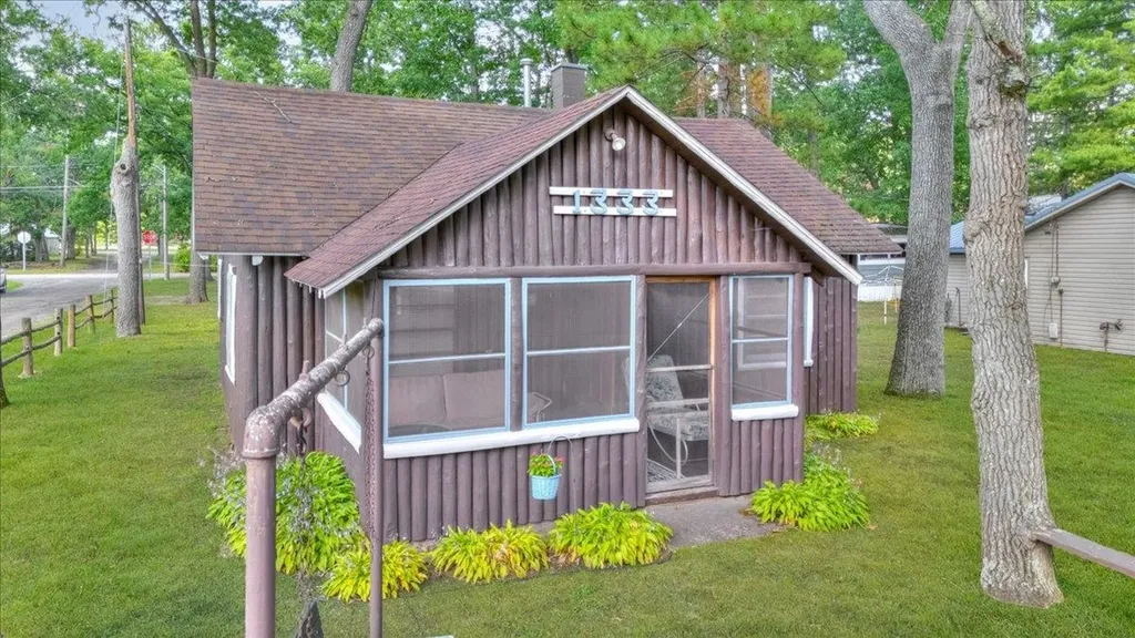 1333 N Sand Lake Road Grant Township MI 48748