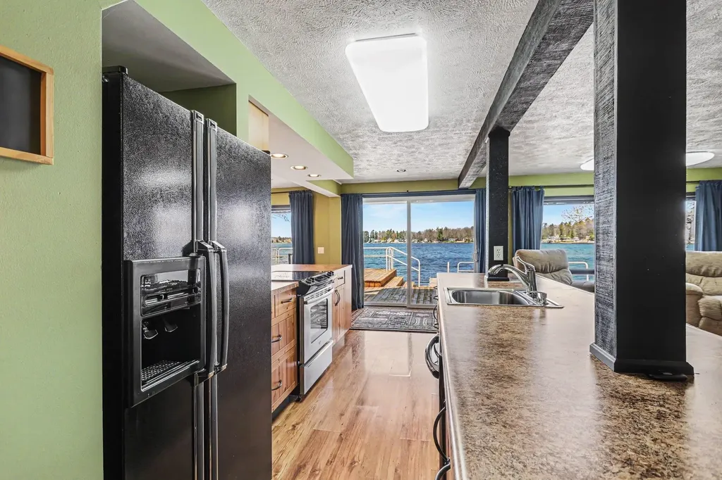 8006 Lakeside Boulevard Plainfield Township MI 48739