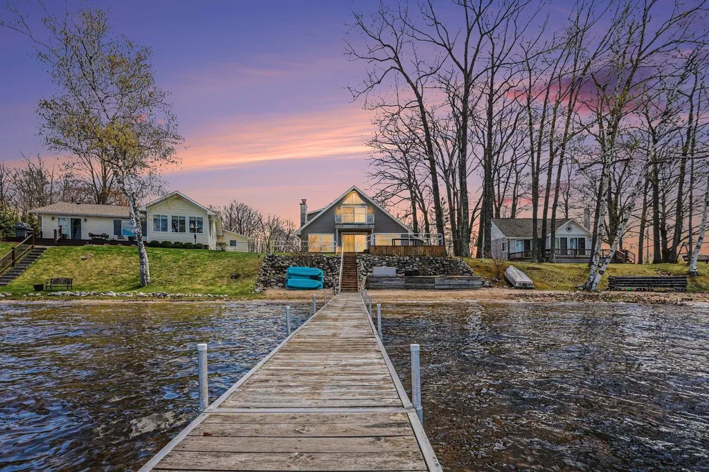 8006 Lakeside Boulevard Plainfield Township MI 48739