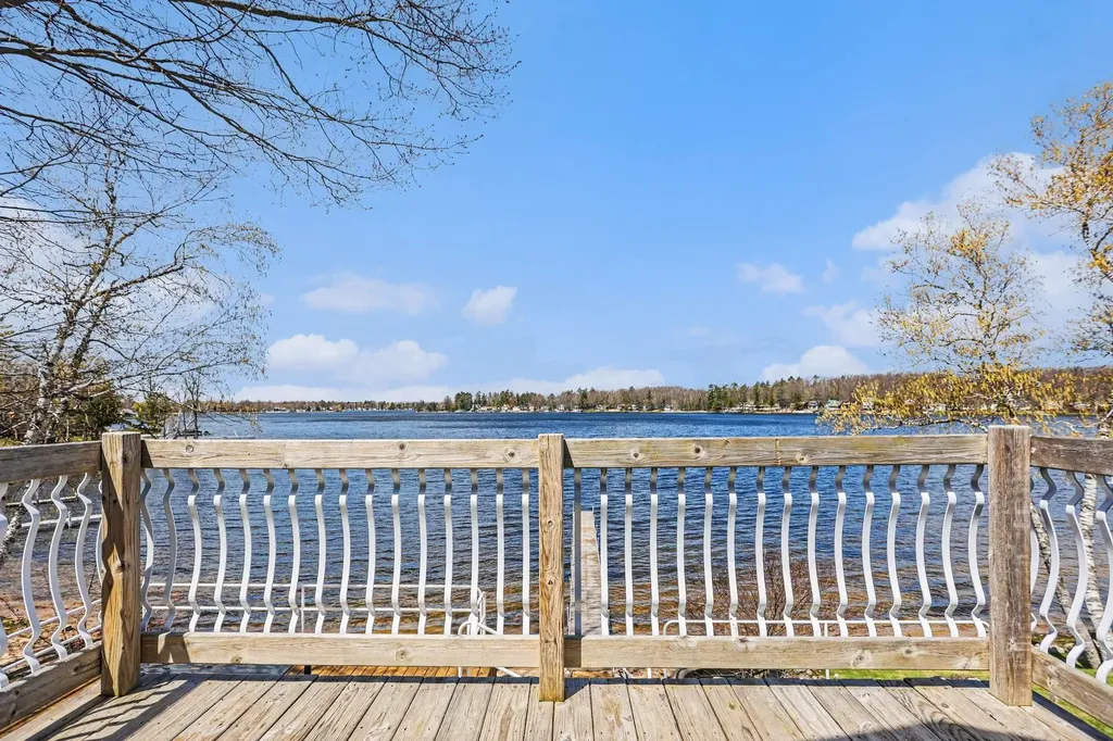8006 Lakeside Boulevard Plainfield Township MI 48739