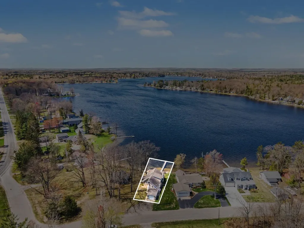 8006 Lakeside Boulevard Plainfield Township MI 48739