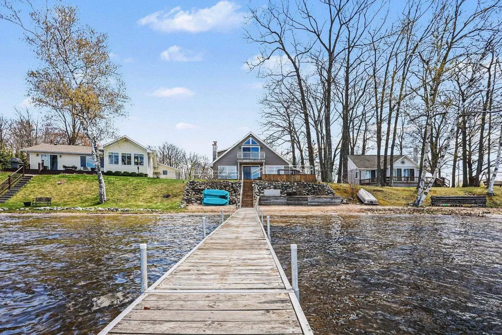 8006 Lakeside Boulevard Plainfield Township MI 48739