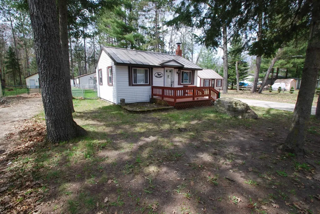 2221 Buhlman Drive Foster Township MI 48661
