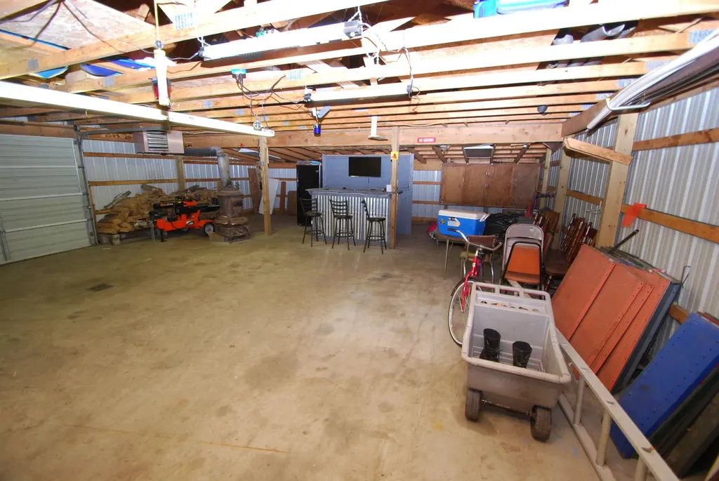 2221 Buhlman Drive Foster Township MI 48661