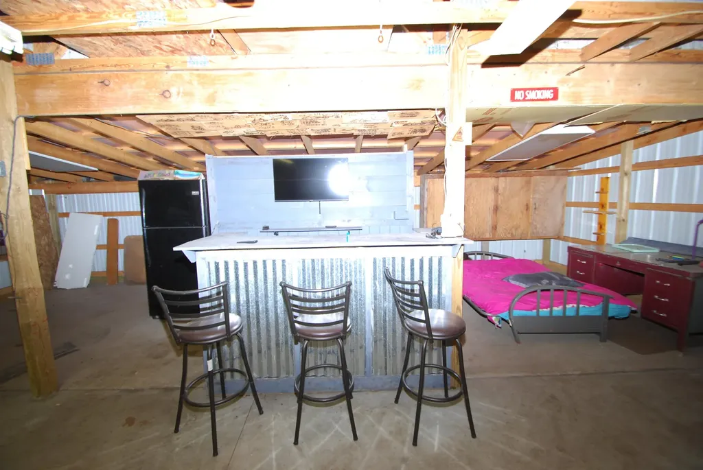 2221 Buhlman Drive Foster Township MI 48661