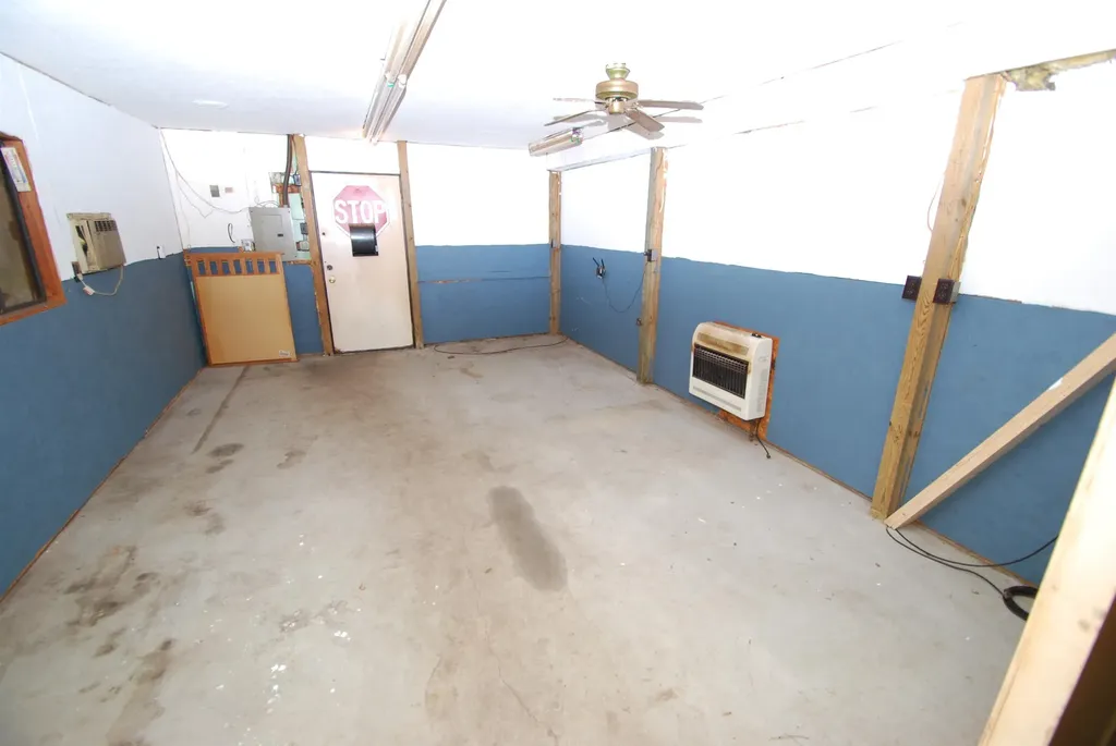 2221 Buhlman Drive Foster Township MI 48661