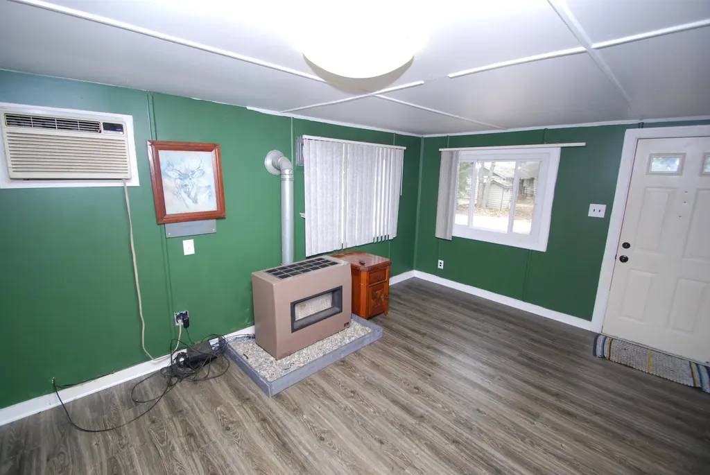 2221 Buhlman Drive Foster Township MI 48661
