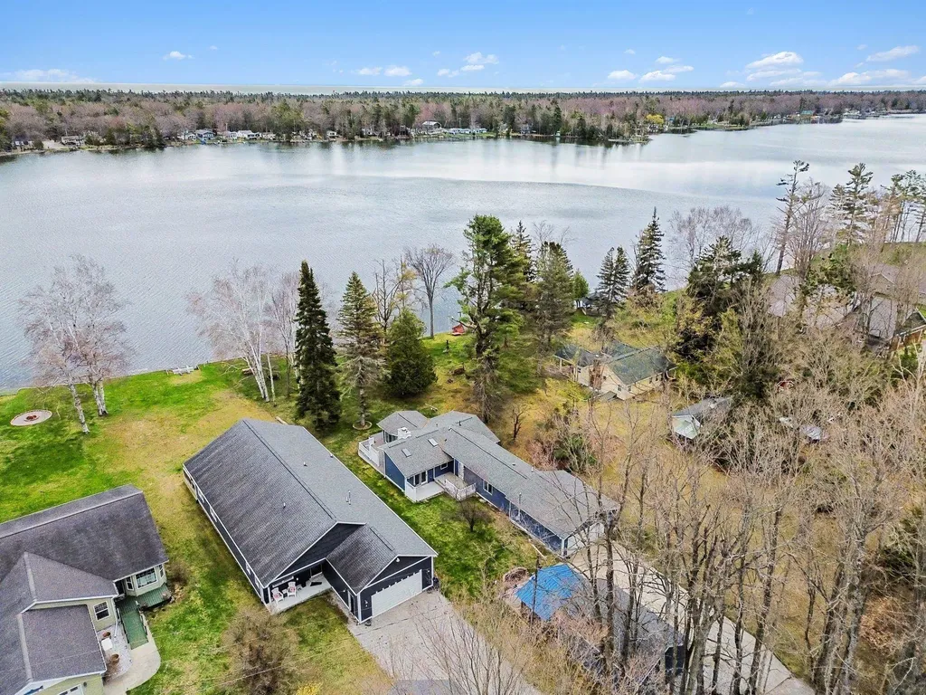 3625 Cedar Street Alcona Township MI 48738
