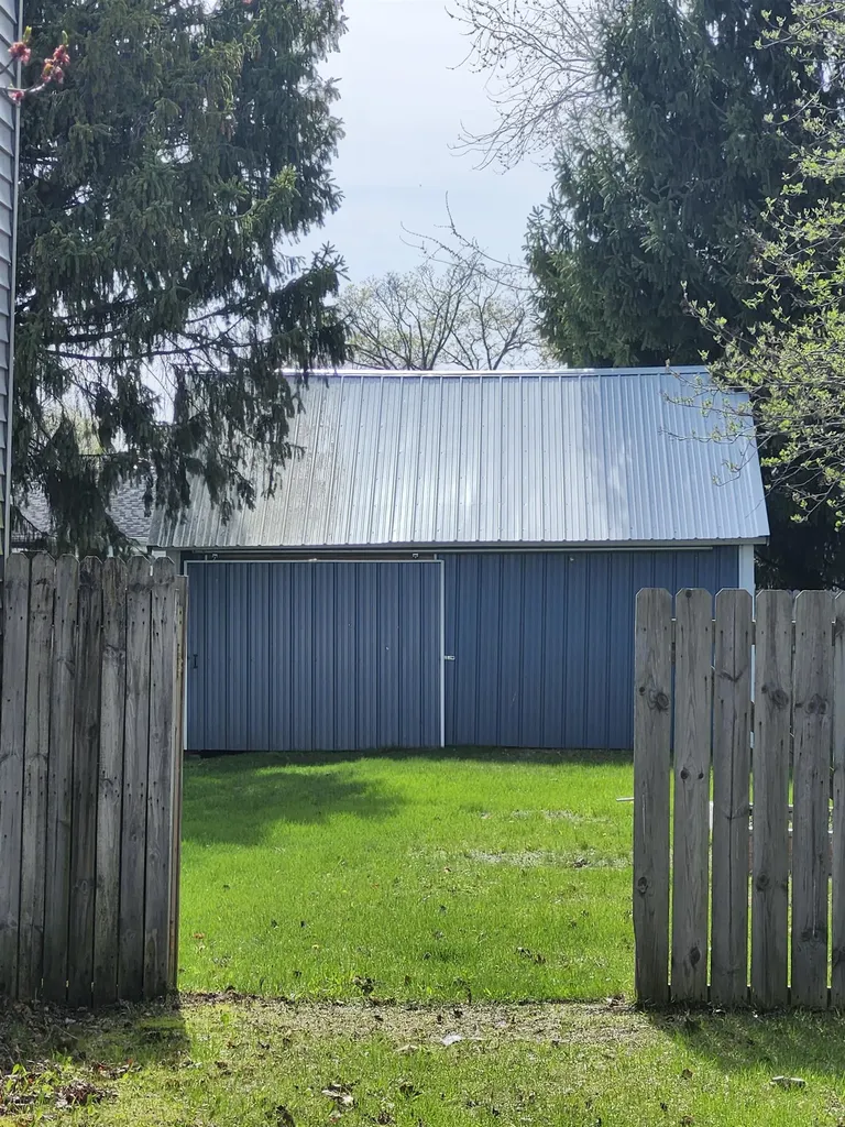203 Adams Unknown City MI 48730