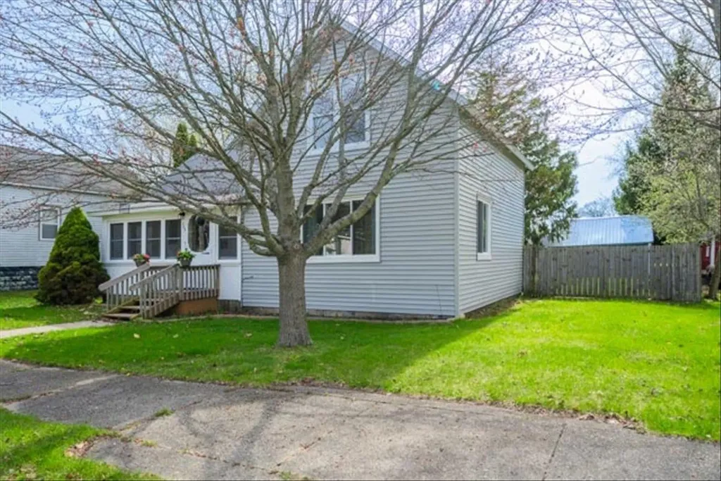 203 Adams Unknown City MI 48730