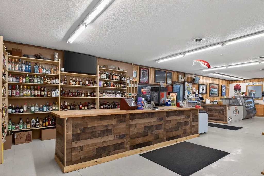 5449 Round Lake Road Sherman Township MI 48624