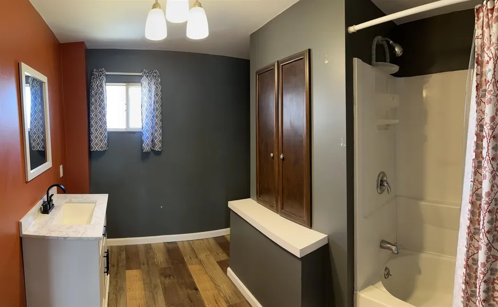 413 W 4th Street Pinconning Township MI 48650