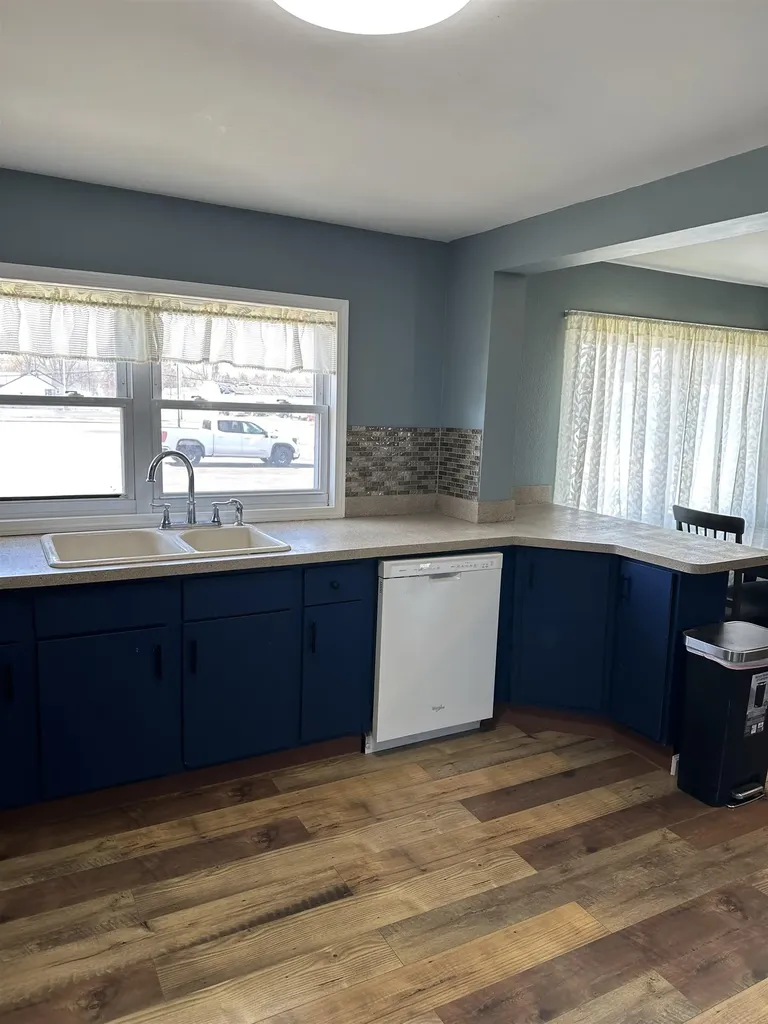 413 W 4th Street Pinconning Township MI 48650