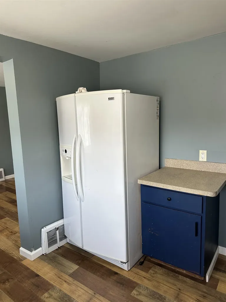 413 W 4th Street Pinconning Township MI 48650