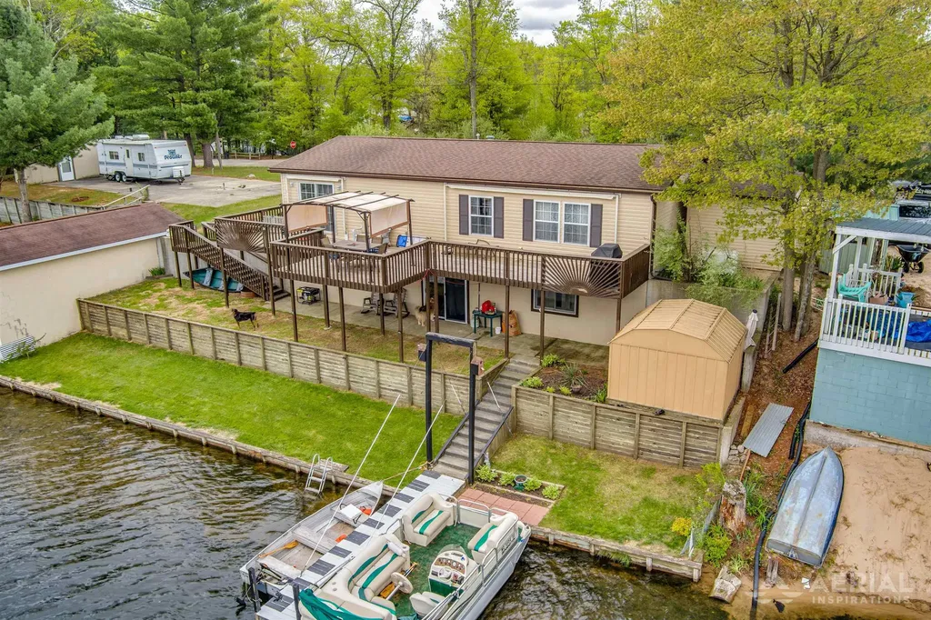 1929 Mohawk Trail Churchill Township MI 48661