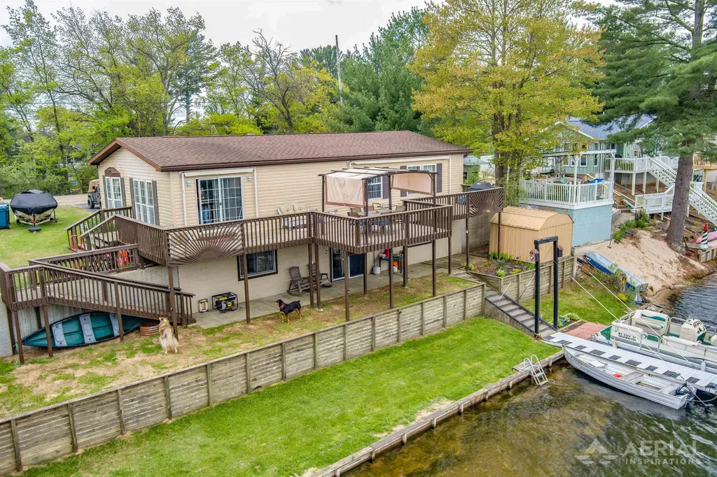 1929 Mohawk Trail Churchill Township MI 48661