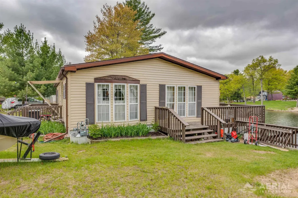 1929 Mohawk Trail Churchill Township MI 48661