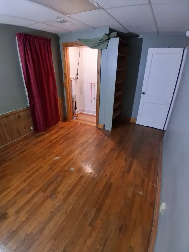 4712 Jefferson Avenue Midland City MI 48640