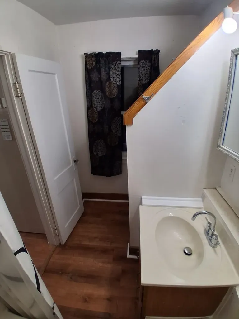 4712 Jefferson Avenue Midland City MI 48640