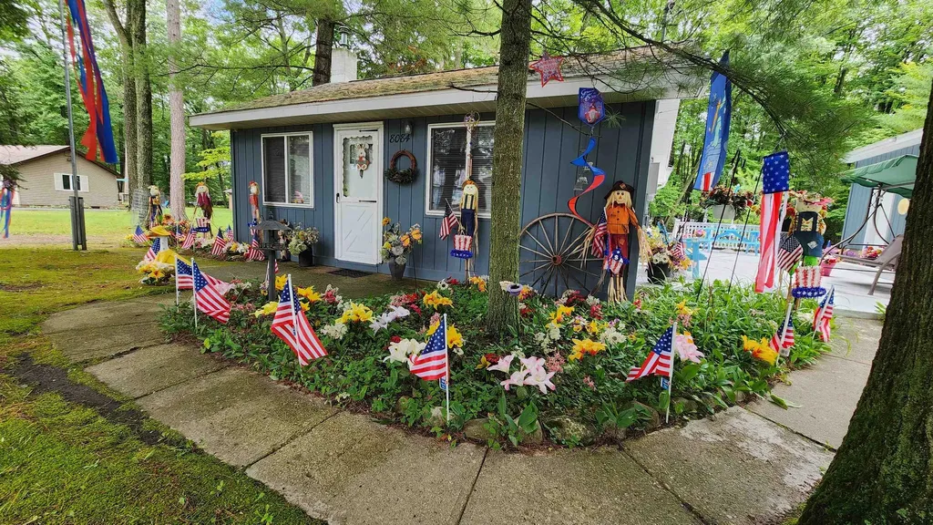 8084 Campbell Avenue Plainfield Township MI 48739