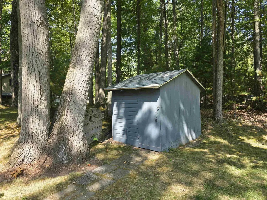 8084 Campbell Avenue Plainfield Township MI 48739