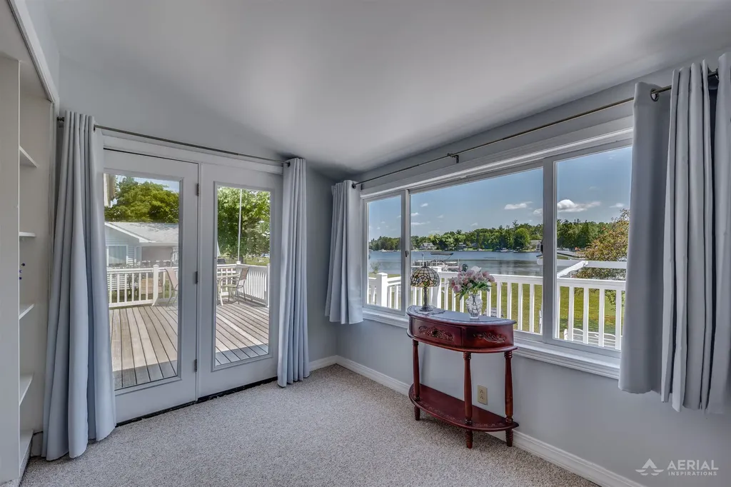 8483 Lakeview Plainfield Township MI 48739