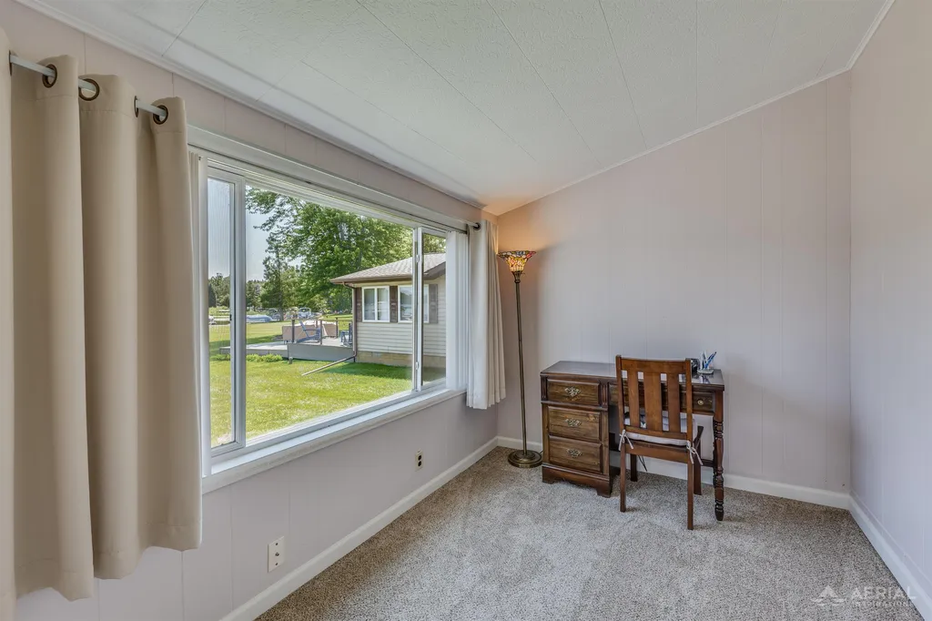 8483 Lakeview Plainfield Township MI 48739