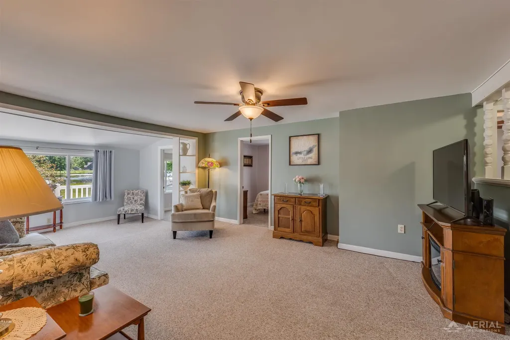 8483 Lakeview Plainfield Township MI 48739